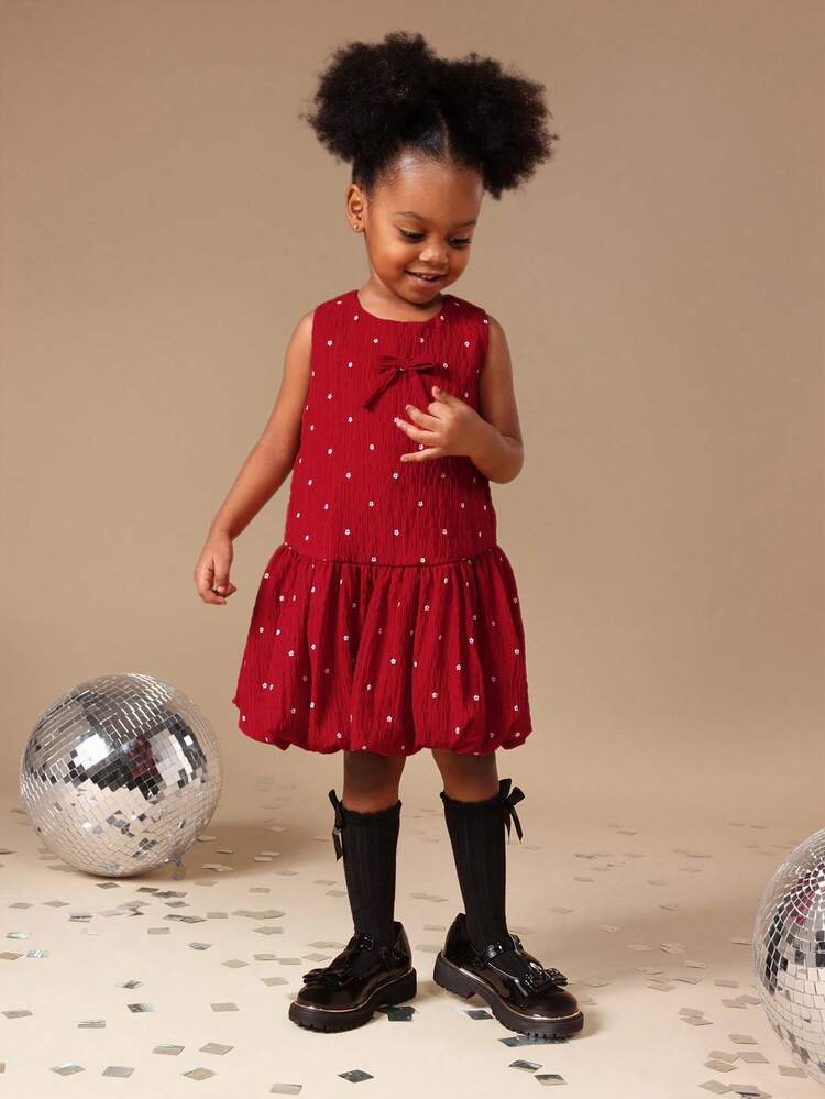 Sleeveless Polka Dot Dress With Bow