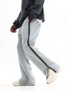 Quần jogger dáng ống loe SUMWON với chi tiết sọc bên hông, kiểu dáng thoải mái, năng động, thích hợp mặc hàng ngày. Màu trơn. - Xám - Xem 1