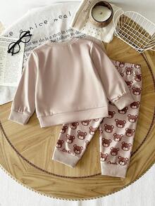 SHEIN Playful Pals 2pcs/Set Baby Boy Colorblock White Gray Green Crew Neck Long Sleeve Pullover Top And Solid Green Pants, Outfit Suitable For Outings, Casual Wear, Sports, And School