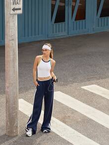 Eassivo Eassivo 女式夏季撞色绑带修身运动吊带背心（带胸垫） - 白色 - 查看 2