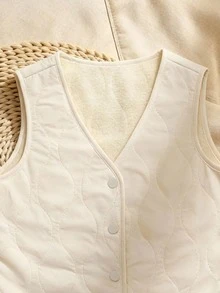 GlowEve 女士V领仿羊羔绒无袖修身开襟上衣，休闲都市风，适合秋冬季节，可作内搭或外穿，适合办公室通勤。 - 杏色 - 查看 3