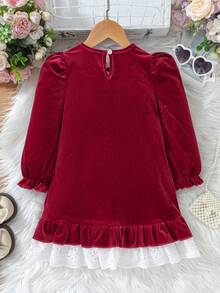 Robe élégante à volants et blocs de couleur pour jeune fille