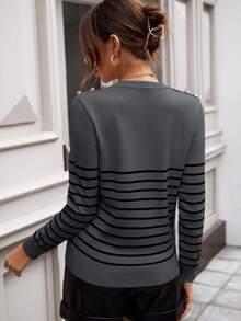 SHEIN LUNE Suéter con detalles de botones y patrón de rayas para otoño/invierno - Gris - Ver 2