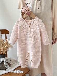 SHEIN Vintaside Kids 婴儿/女婴针织连体衣，长袖纽扣式连体衣，厚实柔软舒适面料，方便按扣，适合冬季、秋季、新生儿、婴儿、幼儿、万圣节、圣诞节、度假、节日、居家 - 米色 - 查看 6