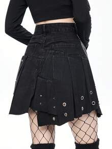 ROMWE Grunge Punk Gothic Visual Cross Embroidery Metal Chain Pendant A-Line Pleated Denim Skirt - Black - View 3