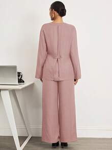 MaterniWear 优雅孕妇通勤纯色系带衬衫和裤子套装 - 藕粉色 - 查看 2