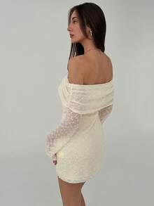 Aloruh Vestido mini ajustado con hombros descubiertos, textura y drapeado elegante para mujer - Albaricoque - Ver 2