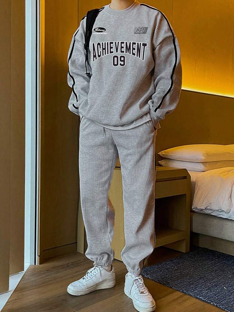 Men's Thick Letter Print Crew Neck Pullover Pullover Sweatshirt Sweatshirt Matched With Cuffed Pants Set, Grey, Autumn/Winter