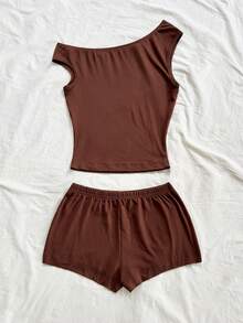 SHEIN x Eduarda Gutierrez Soleia 女士春夏度假两件套：红白条纹针织不对称露肩短款上衣和超低腰紧身短裤，适合派对、圣诞节、情人节、约会、海滩、邮轮、嘉年华、复活节、中国新年等场合。 - 棕色 - 查看 2