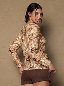 SHEIN VCAY 大码女式豹纹蕾丝印花长袖休闲衬衫 - 彩色 - 查看 2