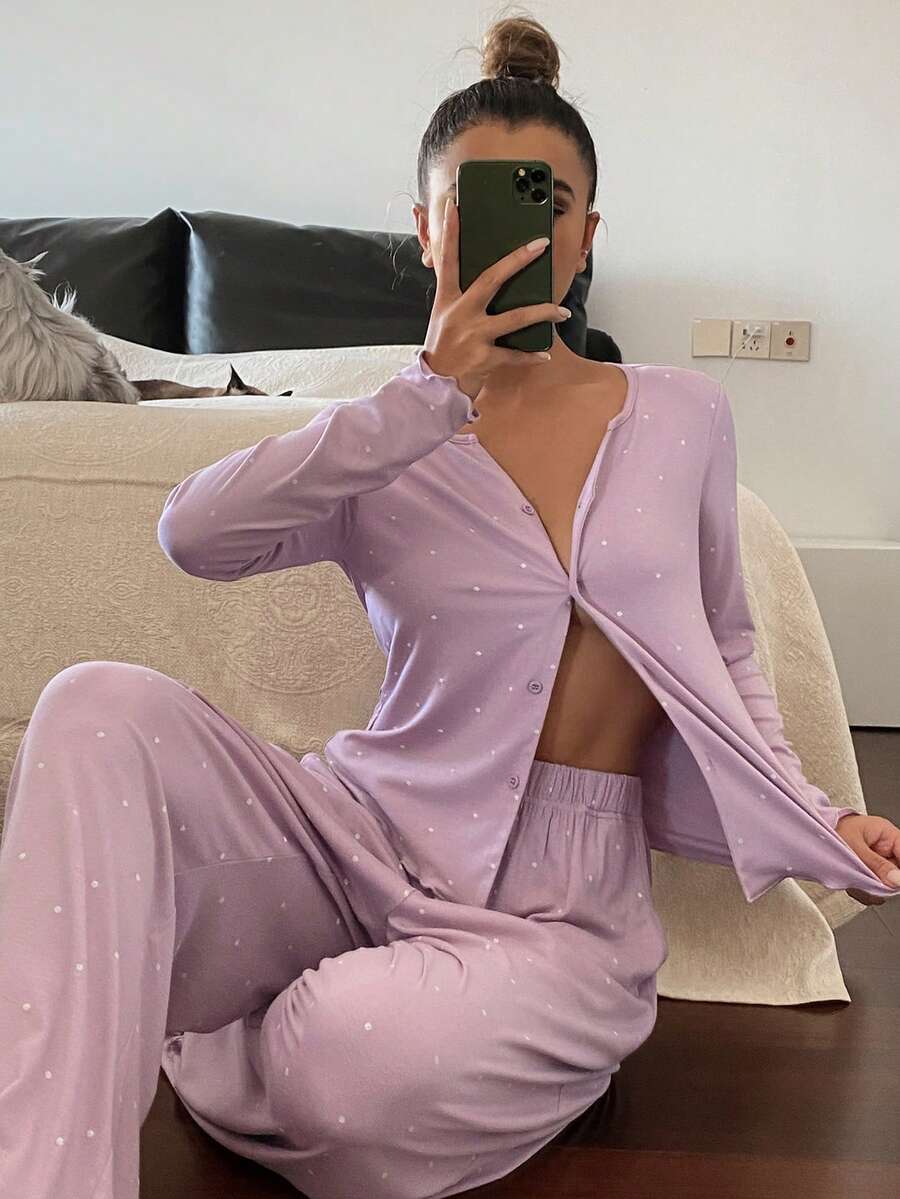 DAZY 波点印花女士纽扣前开襟长袖上衣和口袋裤睡衣套装，秋冬服装 - 淡紫色 - 查看 1