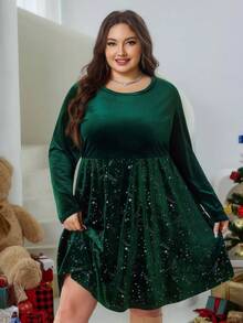 SHEIN CURVE+ Plus Size Round Neck Long Sleeved Crystal Decoration Simple Short Casual Dress Plus Size Women's Autumn Dress, Christmas Dress, Party Dress - Dark Green - View 5