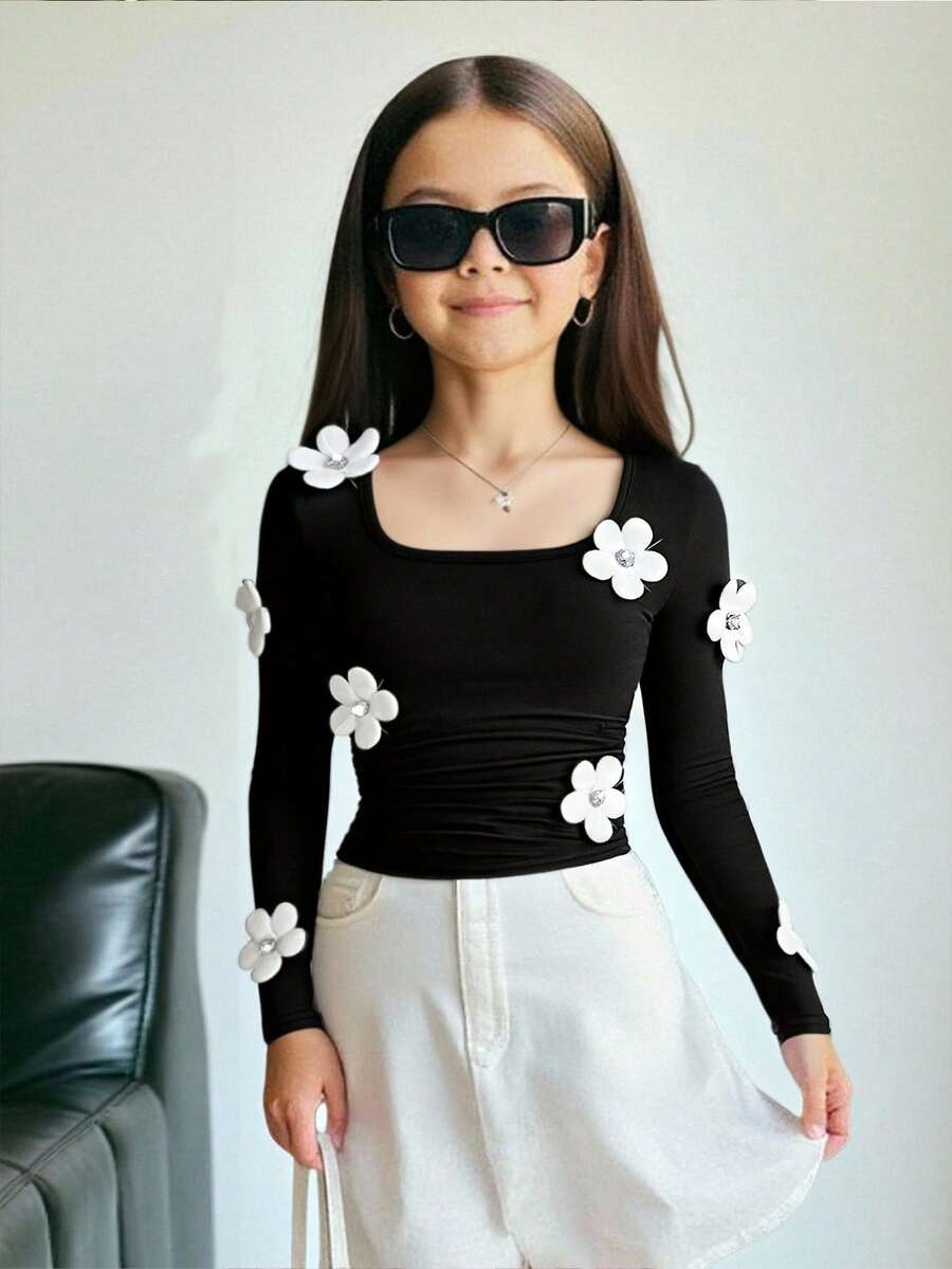 SHEIN NovaGlow Kids Tween Girls Casual Fashion Daily Black Fitted Crew Neck T-Shirt With 3D Floral Sequin Decor