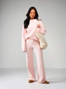 MISSGUIDED Oversized Relaxed Fit Crew Neck Long Sleeve Knit Sweater For Casual Everyday Wear - Pink - View 3