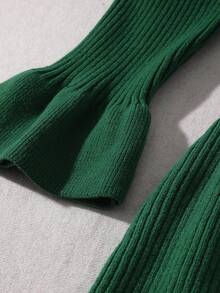 GlowEve CURVE Plus Size Elegant Solid Color Flare Sleeve High Slit Knit Dress, Autumn/Winter - Green - View 4