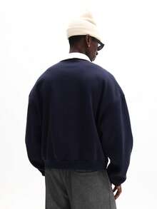 SUMWON 宽松版型 Polo 衫，撞色领口和中央口袋，休闲橄榄球风格长袖纯色款 - 藍色 - 查看 4