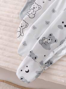 4pcs Newborn Bear Pattern Khaki Long Sleeve Footed Jumpsuit Pajamas Set Bear Pattern Winter Home Wear (4-Piece Set) Baby Unisex Clothes Sets Newborn Baby Boy Romper Long Sleeve Baby Girls Printed Romper 2pcs Newborn Baby Bear Print Romper - Multicolor - View 4