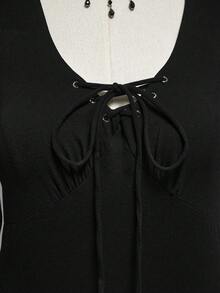 ROMWE Goth 大码哥特朋克风格黑色长裙，秋冬女式大码长裙，金属铆钉侧开衩连衣裙 - 黑色 - 查看 3