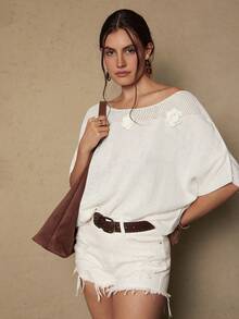 Freevana 大码女式纯色蝙蝠袖花卉装饰优雅套头毛衣 - 白色 - 查看 4