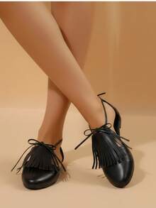 Zapato para mujer con diseño de flecos, punta fina, cordones, plano, estilo moderno casual para oficina y uso diario - Negro - Ver 3