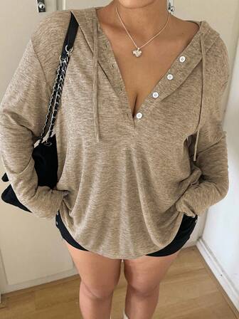 Vibekara Casual Elegant Minimalist Hooded Loose Slimming Pullover Base Layer T-Shirt, Plus Size Women, Autumn/Winter