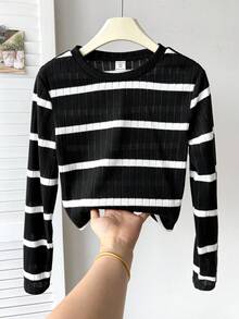 SHEIN Tween Girls' Black & White Ribbed Crew Neck Long Sleeve Casual Loose Thick T-Shirt, Autumn/Winter Pullover Top Teen Girl Two Piece Teen Girl Crop Top Tween Girls Sets Black And White Tops For Teen Girls - Black - View 2