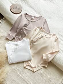 Vintaside Kids بدلة رضيع ذات لون أحادي مع إغلاق أمامي بأزرار وأكمام طويلة