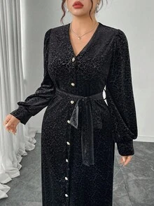 Modelyn 女式V领灯笼袖天鹅绒压花优雅高端派对加大码连衣裙 - 黑色 - 查看 5
