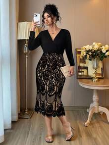 SHEIN PETITE CURVE Váy ren ôm dáng cổ chữ V tay dài thanh lịch cỡ lớn - màu đen - Xem 1
