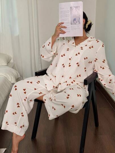Dream Adore Women's Plus Size Heart & Striped Print Lapel Long Sleeve Pajama Set
