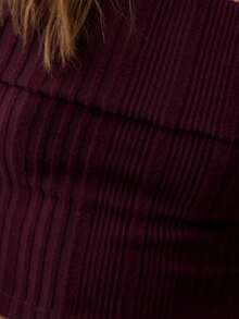 Nöista Burgundy Set Featuring An Off-Shoulder Top And Flared Pants For A Slim And Feminine Fit. Ideal For Autumn And Soft Winter Days, And Perfect For Pairing With Festive Accessories For Christmas Or New Year Events. This Elegant Outfit Offers A Refined Look Suitable For Parties, Dinners, And Special Seasonal Occasions. - Lilac Purple - View 7