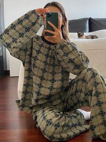 DAZY 女士格子宽松灯笼袖绉纱面料睡衣套装，秋冬款 - 軍綠色 - 查看 3