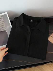 GlowEve CURVE Kemeja Lengan Pendek Polos Kasual Ukuran Besar - Hitam - View 3
