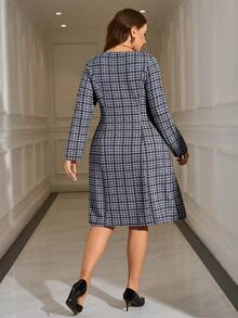 EMERY ROSE 大码优雅格纹收腰中长连衣裙，适合通勤。 - 彩色 - 查看 2
