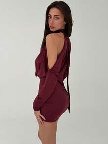 Aloruh Women's Plunging Neck Cold Shoulder Burgundy Mini Dress,Elegant Wedding Guest Evening Formal Party Dress For Winter,Techno Date Night Out Rave - Cherry Red - View 3