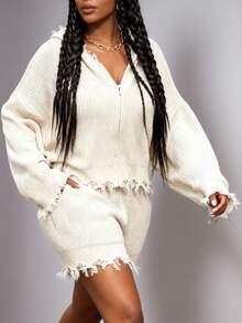 Slaydiva 2025 秋冬新品 纯色卡其色流苏连帽短裤针织套装 大码女装 - 卡其色 - 查看 8