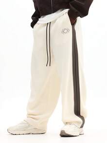 SUMWON 低裆运动裤，侧边饰有织带和品牌标识，休闲舒适，纯色 - 米色 - 查看 1