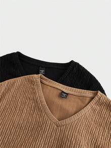 Manfinity VCAY 2pcs/Set Men's Loose Fit V-Neck Long Sleeve Knit T-Shirts, Suitable For Autumn