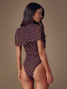 SHEIN BAE 棕色波点高领褶皱优雅连体衣，适合鸡尾酒会、浪漫约会、秋冬季内搭、聚会、派对、正式活动、万圣节、圣诞节等场合。 - 棕色 - 查看 2