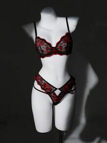 2pcs Sexy Lace Patchwork Underwire Bra Set - Black - View 1