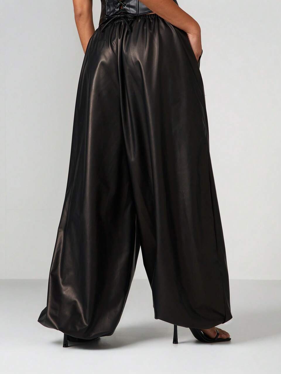 MISSGUIDED High Waisted Faux Leather Wide Leg Palazzo Pants With Drawstring Waist And Side Pockets