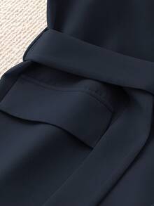 Áo khoác blazer không tay đơn sắc thiết kế thắt lưng ve rách dành cho nữ - Màu xanh hải quân - Xem 4
