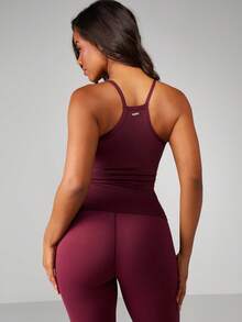 Missguided x Playboy Fitted Tank Top With Bodycon Design For Activewear And Yoga Sessions - Red - View 2