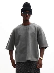 Áo thun nam SUMWON dáng regular fit, in hình chữ thập dập nổi, tay ngắn, cổ tròn, phong cách thường ngày, trơn. - Xám - Xem 2