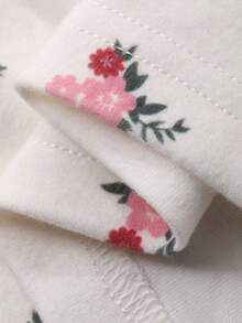 Livesso 女士休闲碎花圆领两件套家居服，秋冬款 - 白色 - 查看 8