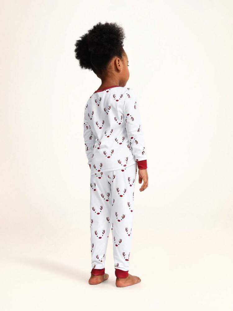 Reindeer Print Long Sleeve Pajama Set