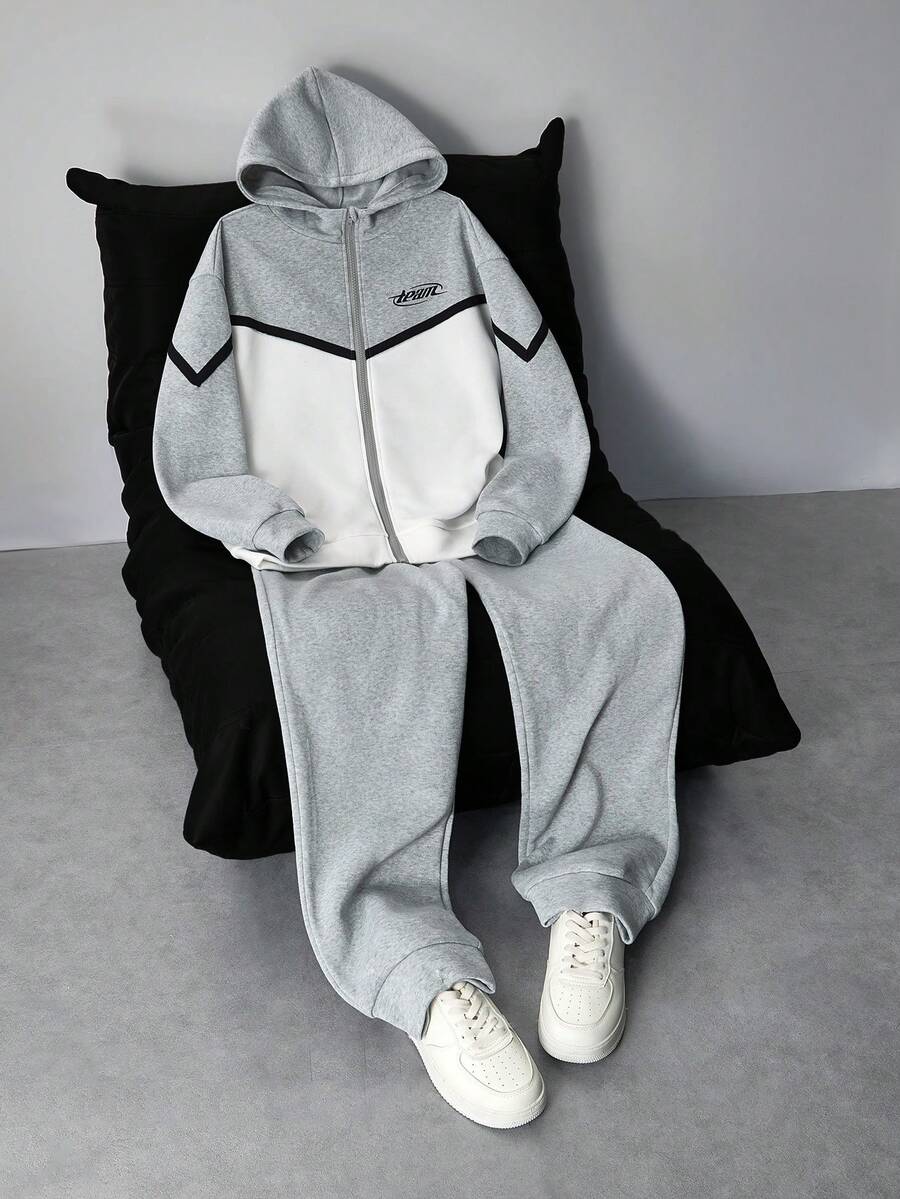 SHEIN 两件套青少年男童休闲日常撞色连帽卫衣和宽松运动裤套装,适合生日派对、晚宴、演出、婚礼、洗礼、开幕式等场合,日常穿着舒适,适合上学、旅行和运动,秋冬季款式,舒适百搭。 - 彩色 - 查看 1