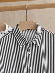 Manfinity NXTstreet 3 件套年轻男士休闲宽松梭织短袖白黑蓝衬衫，日常穿着多件装 - 彩色 - 查看 5