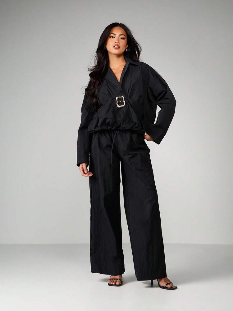 MISSGUIDED Ensemble coordonné deux pièces avec pantalon palazzo à jambe large, détail de ceinture et ourlet à bulles avec col