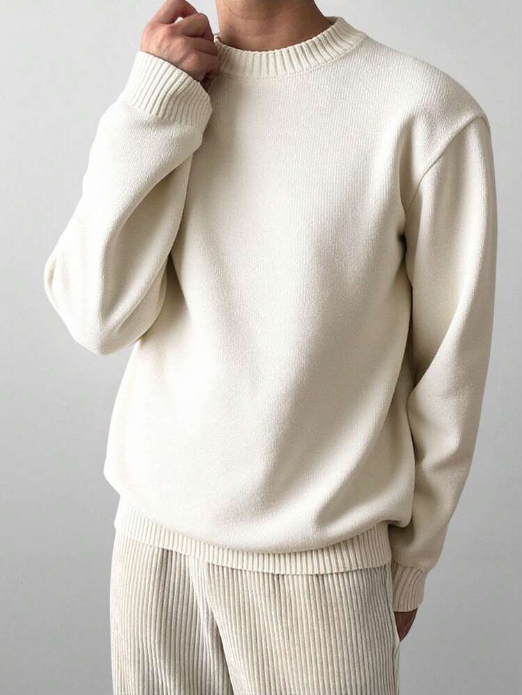 Men's Round Neck Solid Color White Dropped Shoulder Sweater, Autumn/Winter